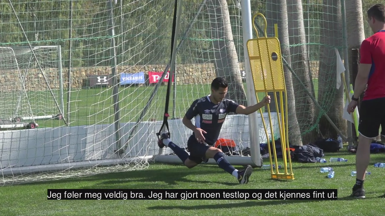 - Gleder meg til å spille fotball med gutta